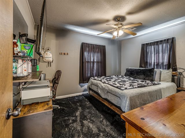 1024 N Main Street, Sand Springs, OK 74063