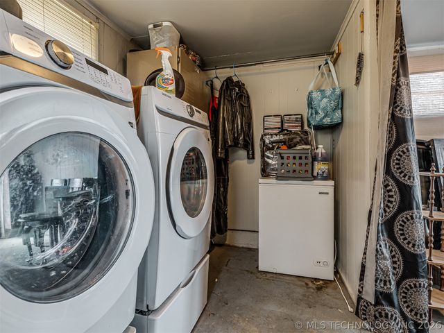 1024 N Main Street, Sand Springs, OK 74063