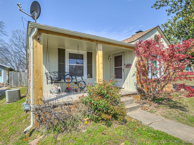 1024 N Main Street, Sand Springs, OK 74063