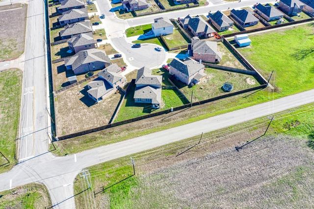 1721 Foxglove CIR, Lockhart, TX 78644