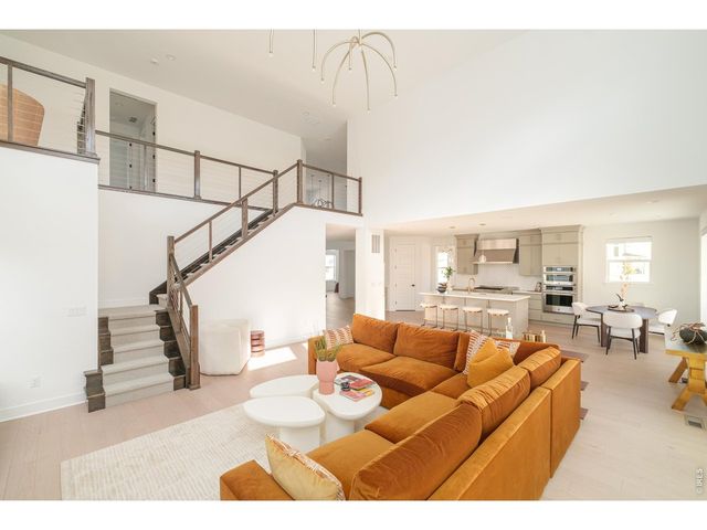 1158 Brotherton Pt, Castle Rock, CO 80104