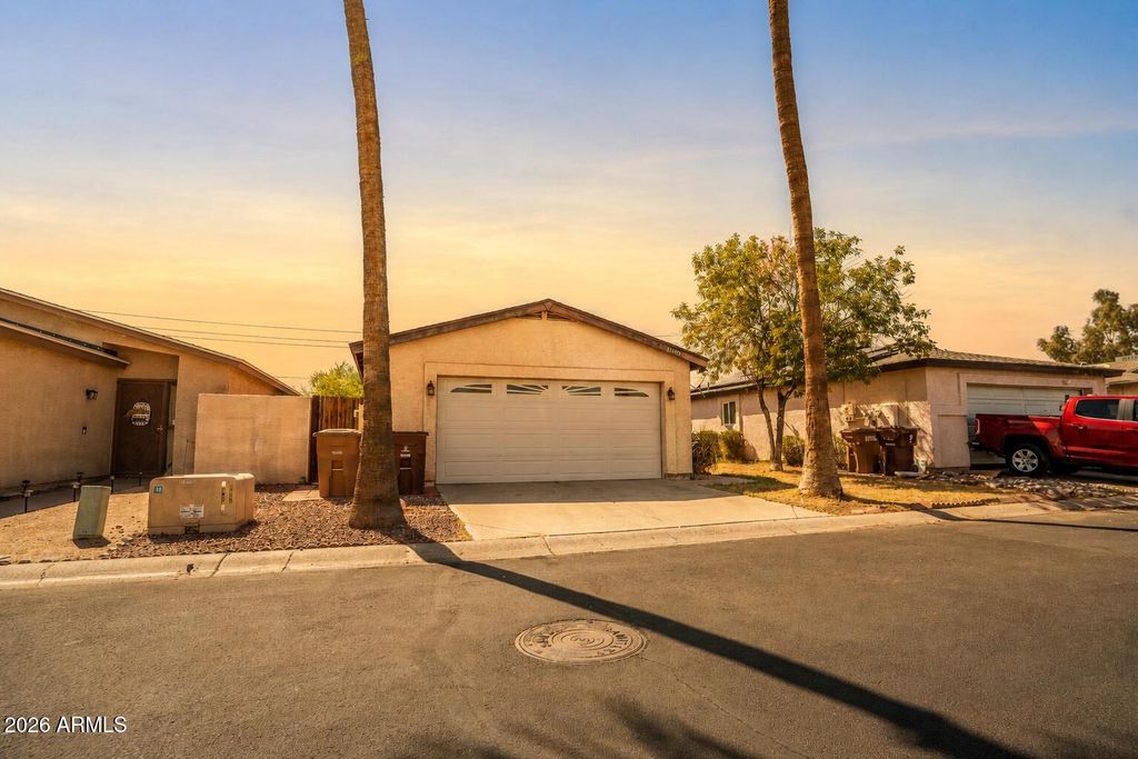 11140 N 82ND Lane, Peoria, AZ 85345 — photo 4