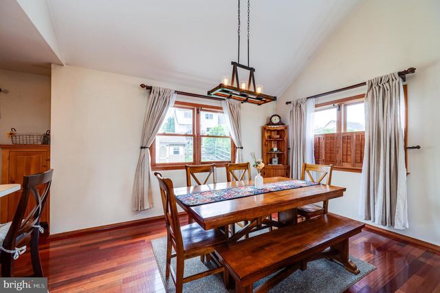 128 HILL RD, Blandon, PA 19510
