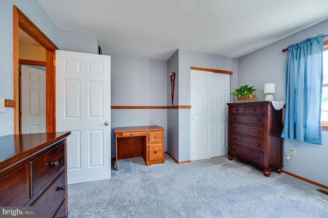 128 HILL RD, Blandon, PA 19510