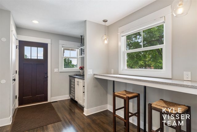 2412 Lake Drive, East Grand Rapids, MI 49506