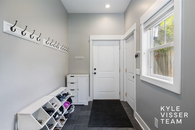 2412 Lake Drive, East Grand Rapids, MI 49506