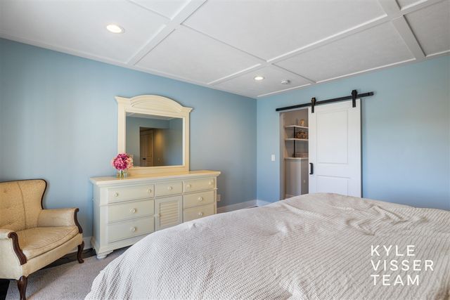 2412 Lake Drive, East Grand Rapids, MI 49506