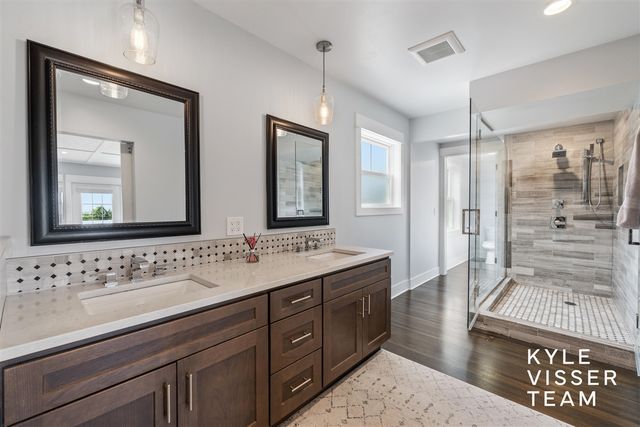 2412 Lake Drive, East Grand Rapids, MI 49506