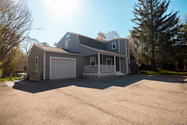 220 Pleasure Drive, Riverhead, NY 11901