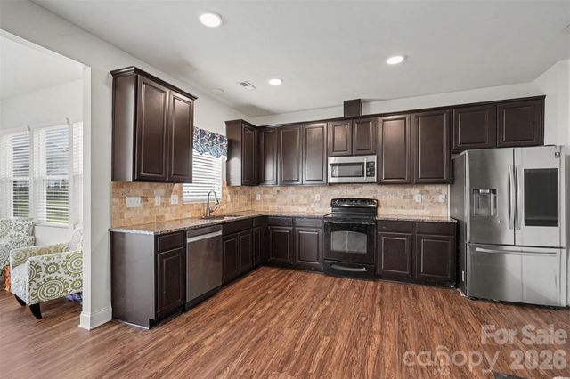 3604 Exbury Gardens Drive, Waxhaw, NC 28173