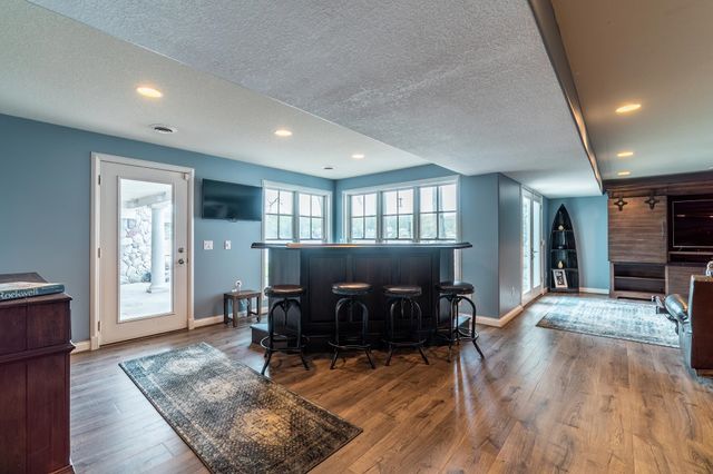 10060 E 600 S, Wolcottville, IN 46747