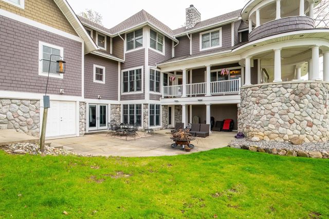 10060 E 600 S, Wolcottville, IN 46747