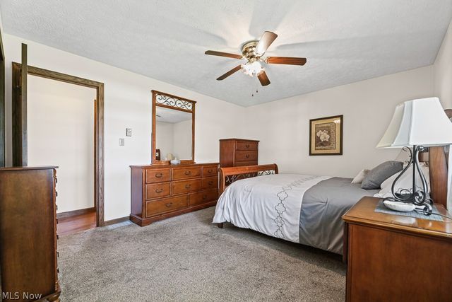 14281 Wade Drive NE, Hartville, OH 44632