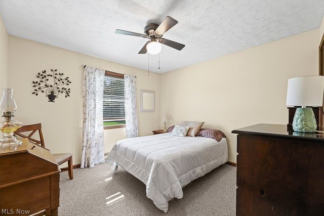 14281 Wade Drive NE, Hartville, OH 44632