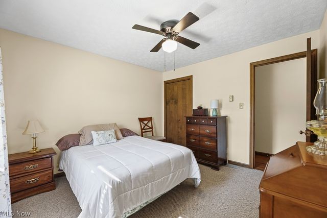 14281 Wade Drive NE, Hartville, OH 44632