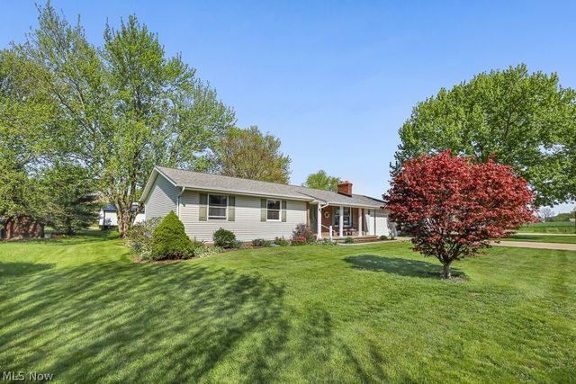 14281 Wade Drive NE, Hartville, OH 44632