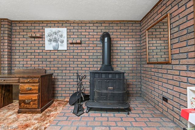 14281 Wade Drive NE, Hartville, OH 44632