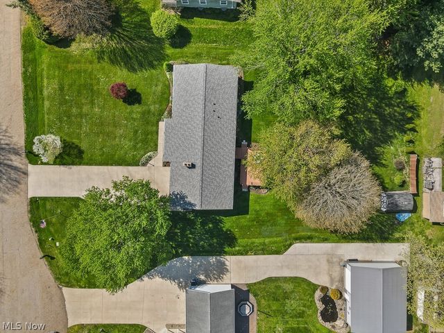 14281 Wade Drive NE, Hartville, OH 44632