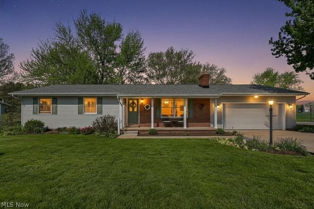 14281 Wade Drive NE, Hartville, OH 44632