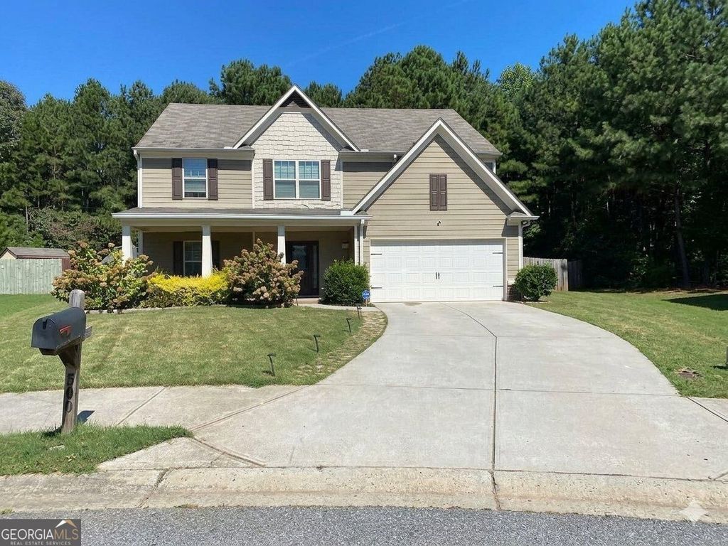 500 Saint Helen Way, Fairburn, GA 30213