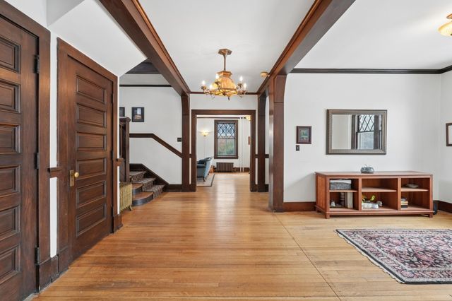 1591 Summit Avenue, Saint Paul, MN 55105