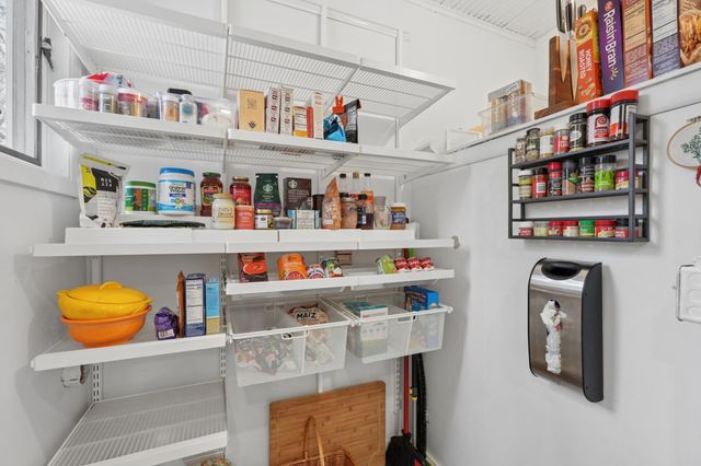 1591 Summit Avenue, Saint Paul, MN 55105