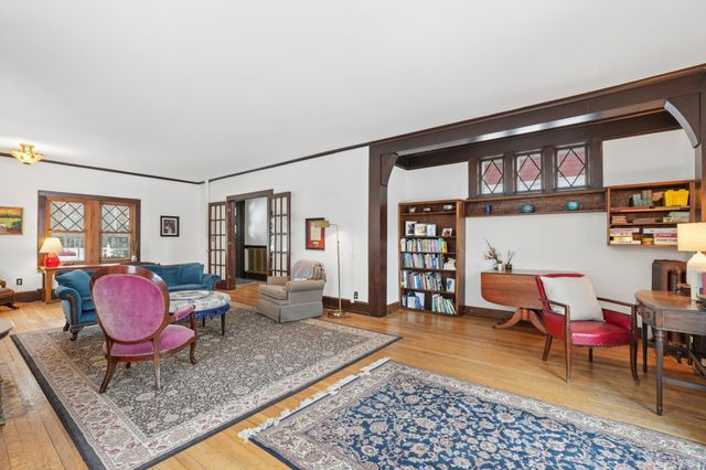 1591 Summit Avenue, Saint Paul, MN 55105