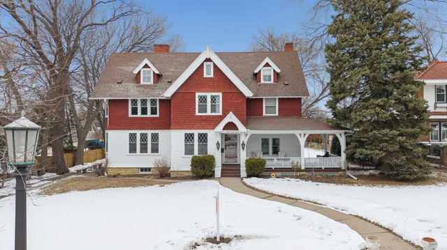 1591 Summit Avenue, Saint Paul, MN 55105