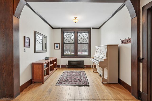 1591 Summit Avenue, Saint Paul, MN 55105