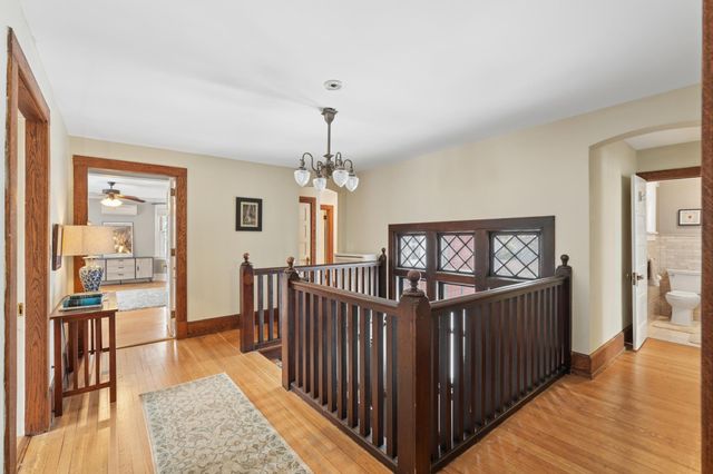 1591 Summit Avenue, Saint Paul, MN 55105