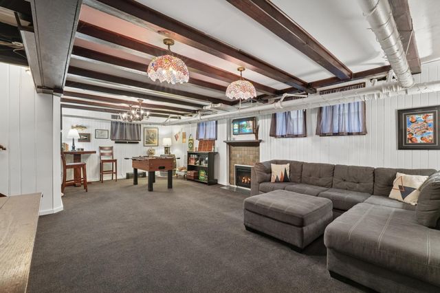 1591 Summit Avenue, Saint Paul, MN 55105