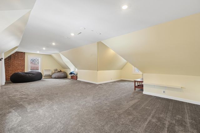 1591 Summit Avenue, Saint Paul, MN 55105