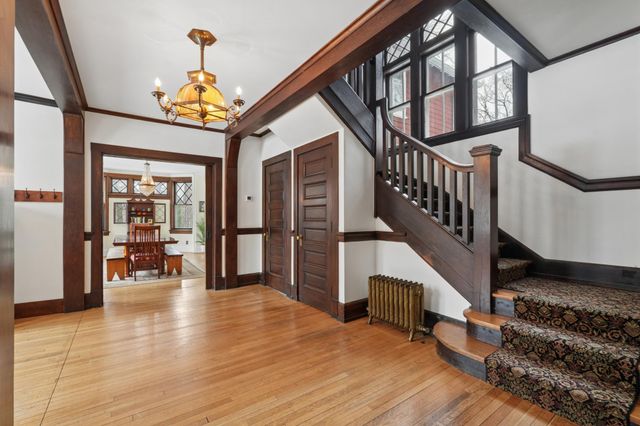 1591 Summit Avenue, Saint Paul, MN 55105