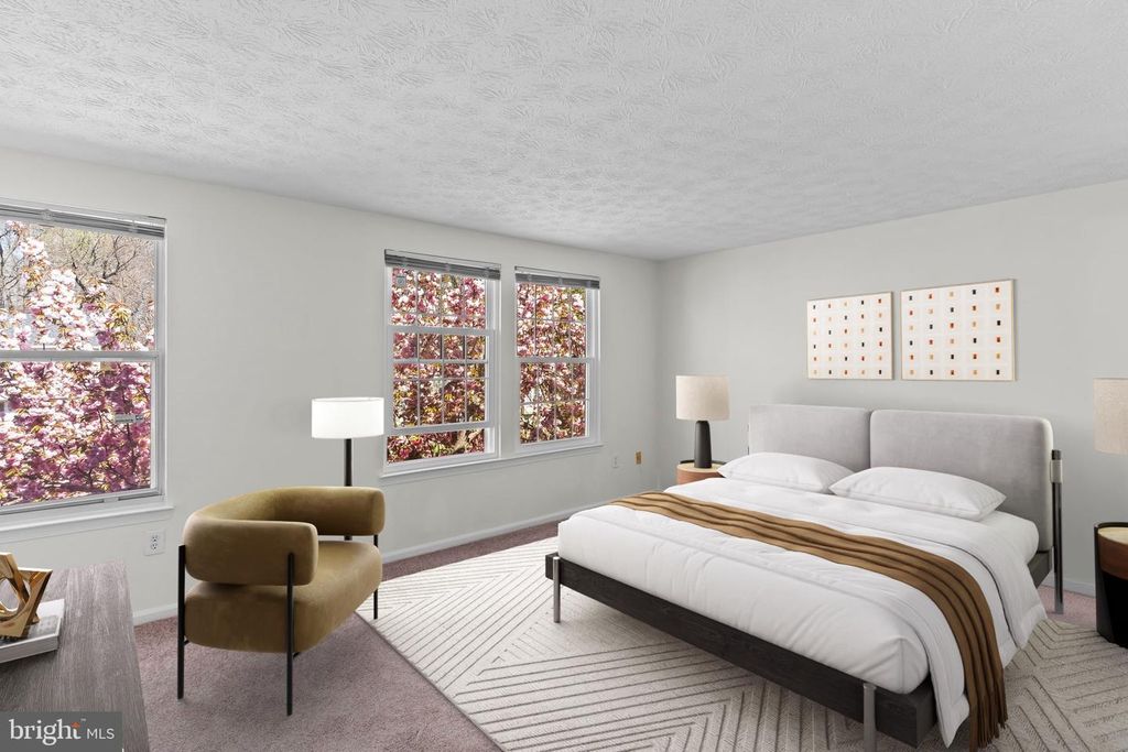 Image 14 of property listing at 246 RED JADE DR #13-5, Upper Marlboro, MD 20774