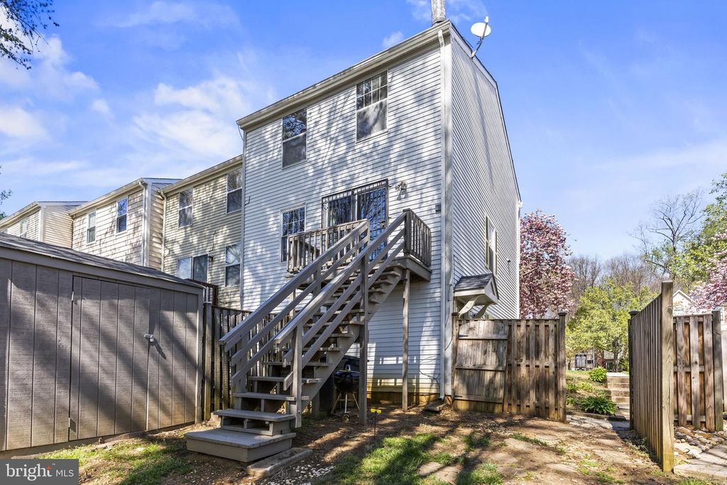 Image 18 of property listing at 246 RED JADE DR #13-5, Upper Marlboro, MD 20774