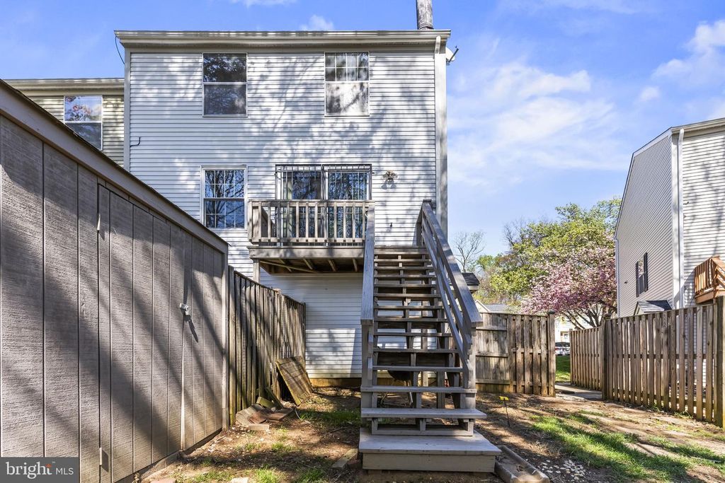 Image 19 of property listing at 246 RED JADE DR #13-5, Upper Marlboro, MD 20774