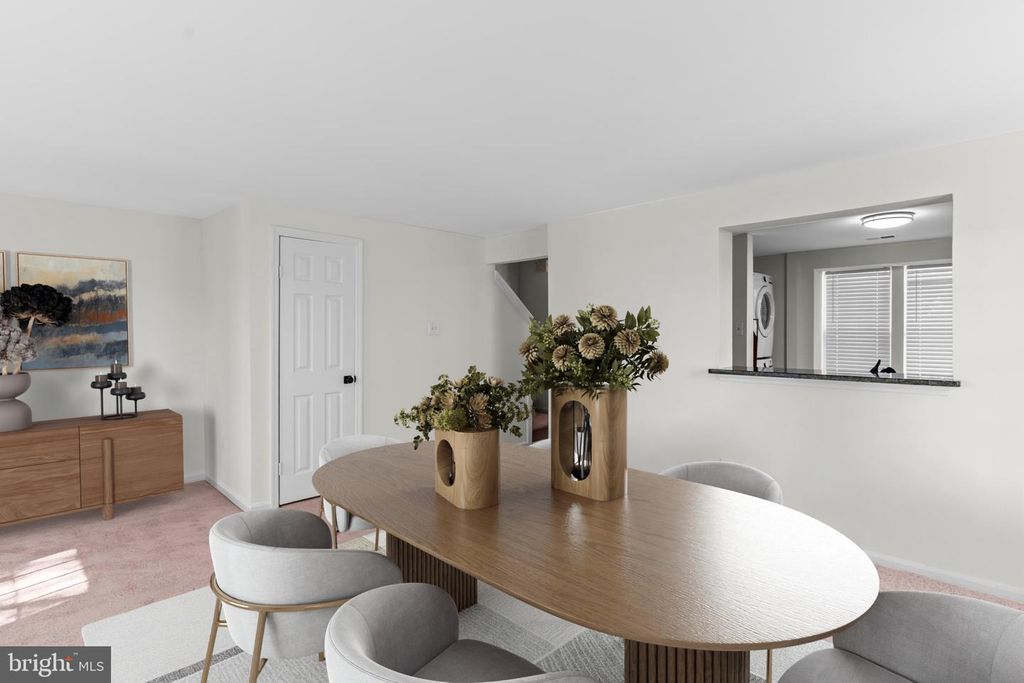 Image 6 of property listing at 246 RED JADE DR #13-5, Upper Marlboro, MD 20774