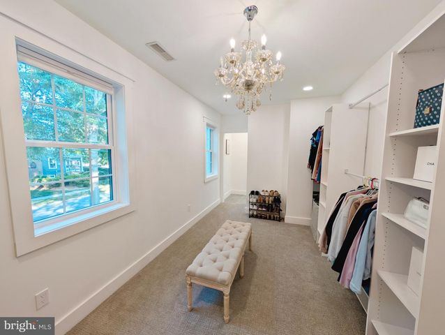 101 W OAK AVE, Moorestown, NJ 08057