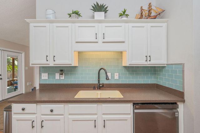 604 Huck Finn Lane, Crestview, FL 32536