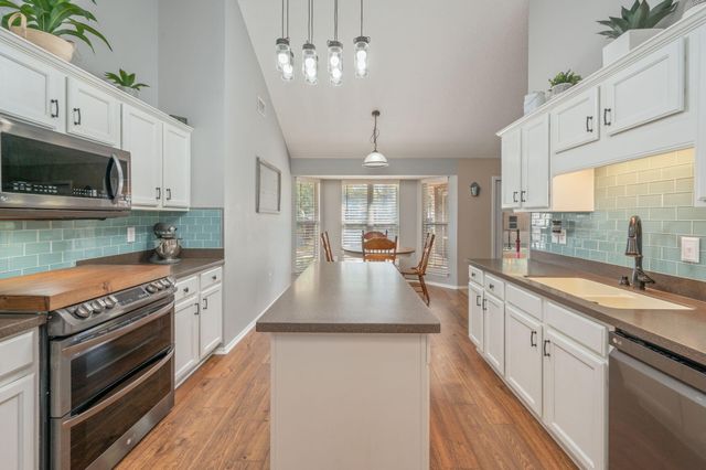 604 Huck Finn Lane, Crestview, FL 32536