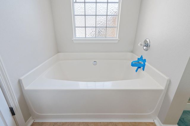 604 Huck Finn Lane, Crestview, FL 32536