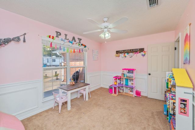 604 Huck Finn Lane, Crestview, FL 32536