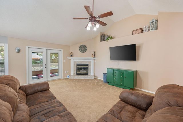 604 Huck Finn Lane, Crestview, FL 32536