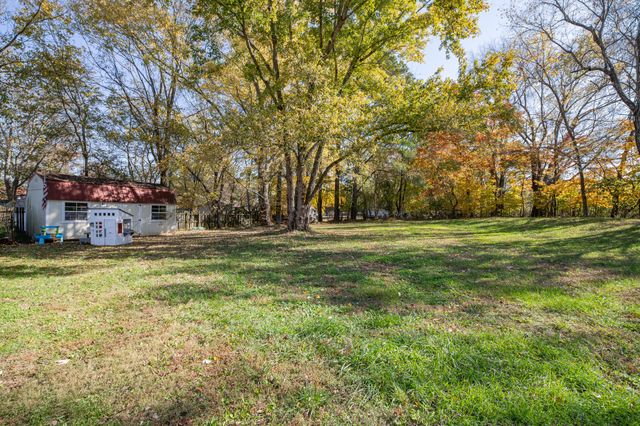 132 Amber Lynn Cir, Columbia, TN 38401
