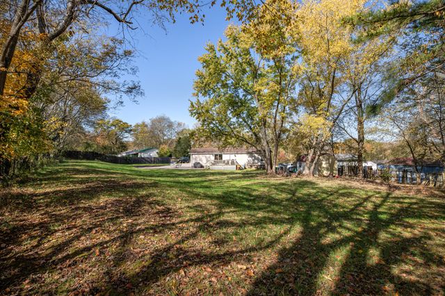 132 Amber Lynn Cir, Columbia, TN 38401