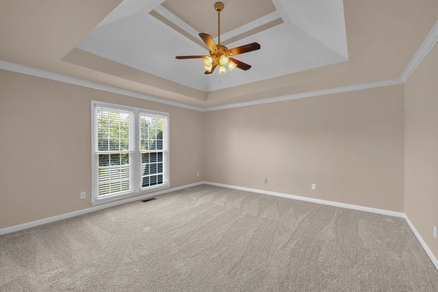 351 Jones Mill Rd, La Vergne, TN 37086