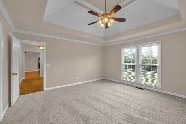 351 Jones Mill Rd, La Vergne, TN 37086