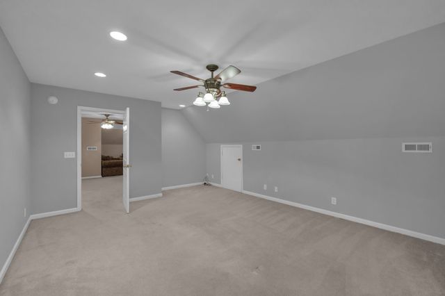 351 Jones Mill Rd, La Vergne, TN 37086