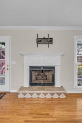 351 Jones Mill Rd, La Vergne, TN 37086