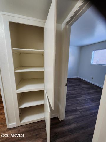 5525 E THOMAS Road I3, Phoenix, AZ 85018